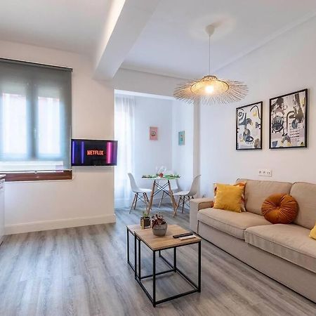 Апартаменти Piso En El Corazon De Більбао Екстер'єр фото