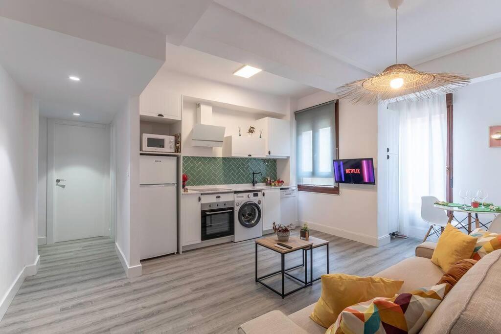 Апартаменти Piso En El Corazon De Більбао Екстер'єр фото